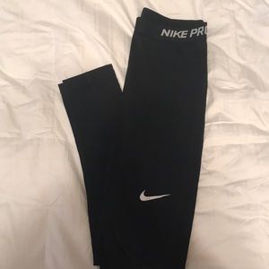 NIKE pro dry-fit tights